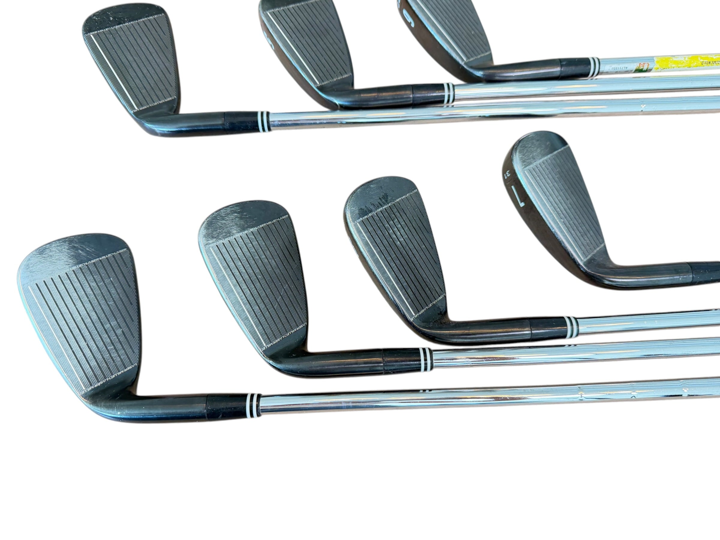 Cleveland CG16 Black Pearl Irons 4-PW / Regular Flex