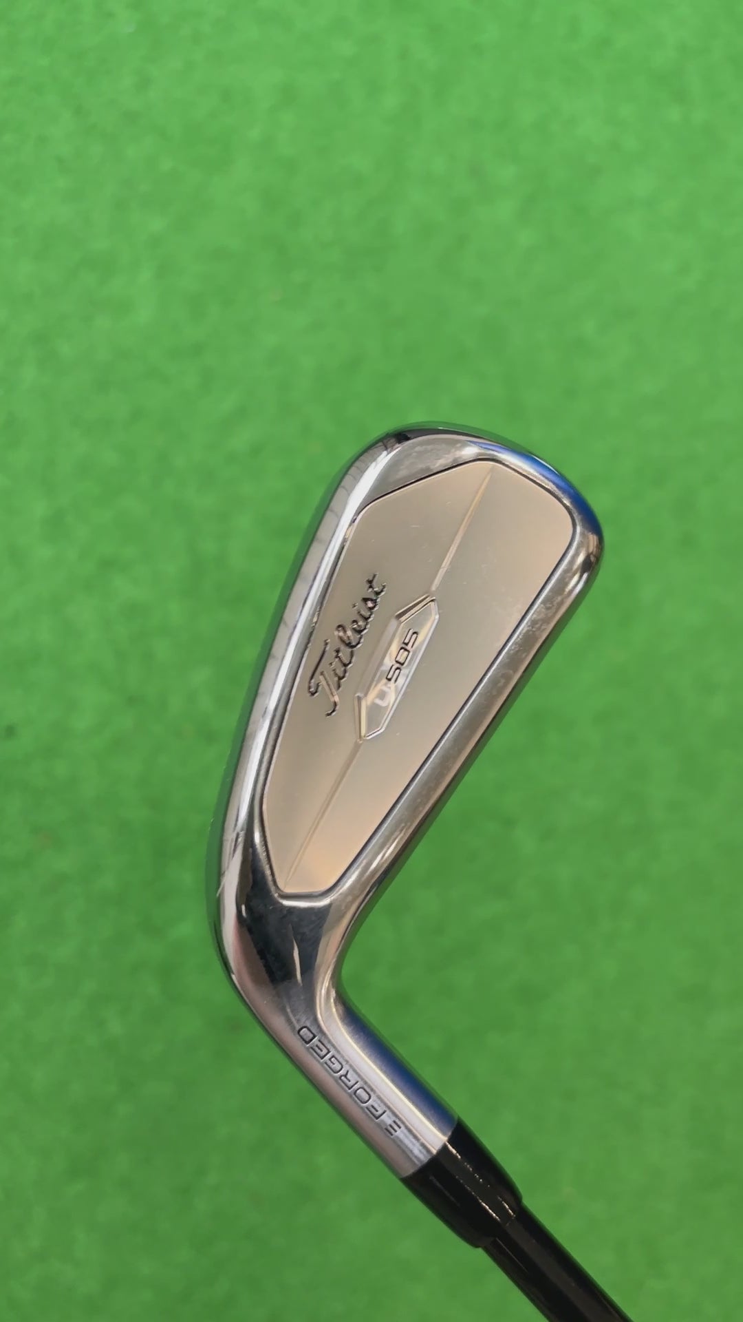 Left Hand Titleist U505 2023 4 Iron / 22 Degree / Stiff Flex
